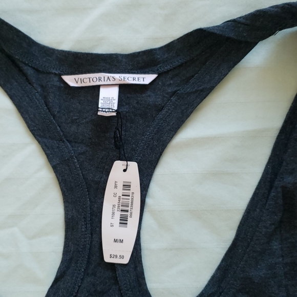 Victoria Secret Stay the Night Sleep Top - Picture 3 of 3